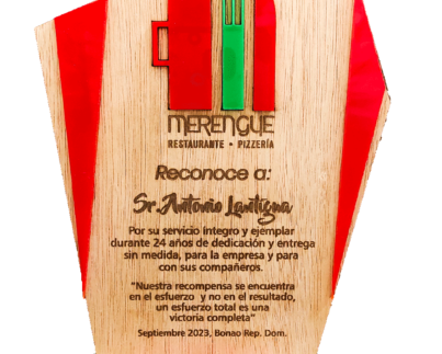 reconocimientos-en-madera-y-acrilico